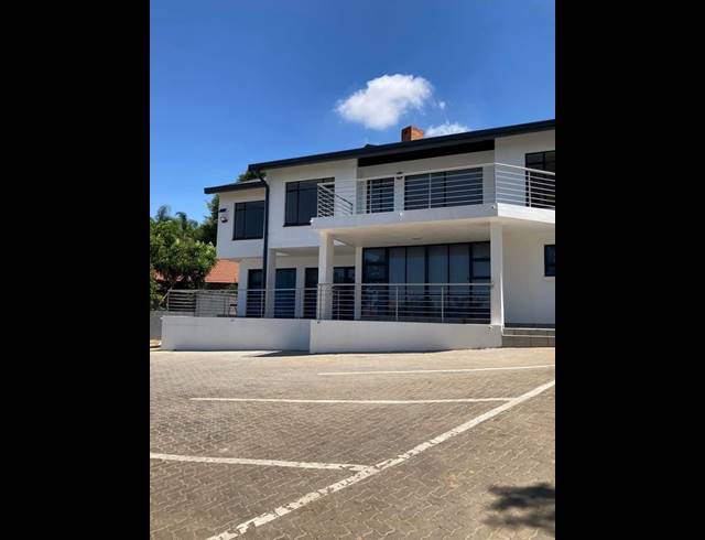 164M² OFFICE TO LET IN MORELETA PARK